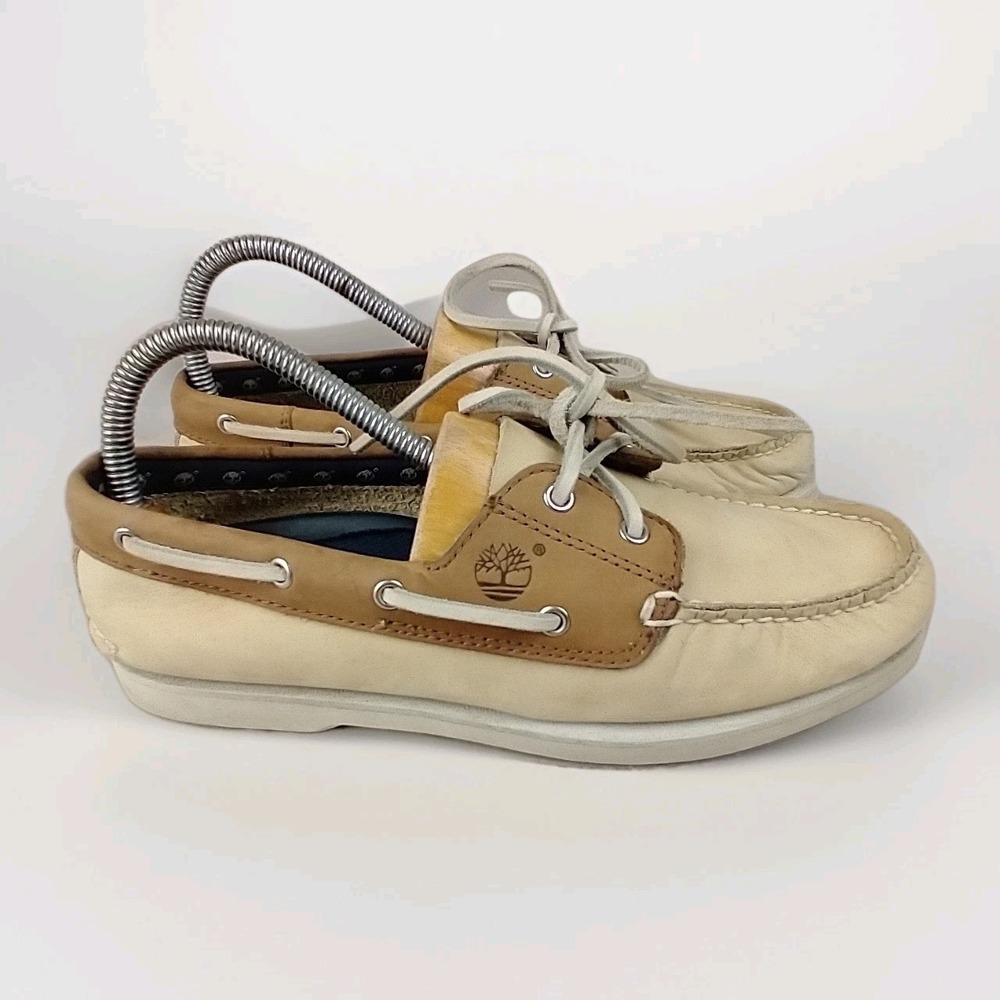 Timberland Womens 9M Leather Boat Shoes Cream Tan Nautical Loafers 71300 3444